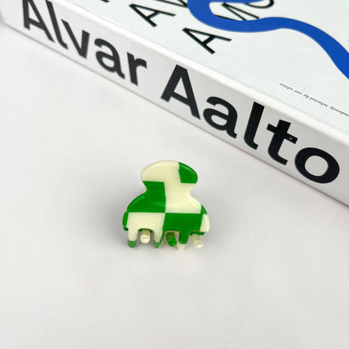 Checkerboard Mini Claw Clip