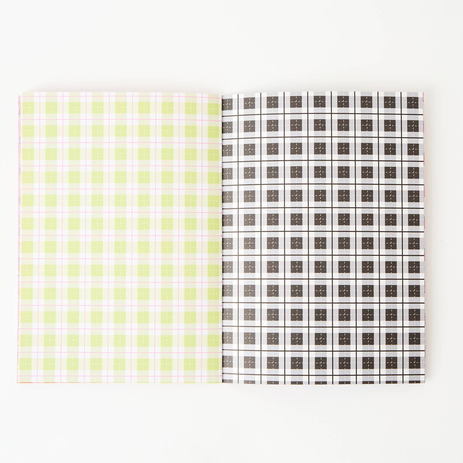 Martina’s Tiny Book of Scrapbooking Papers (Edition 4 - Plaid & Stars!)
