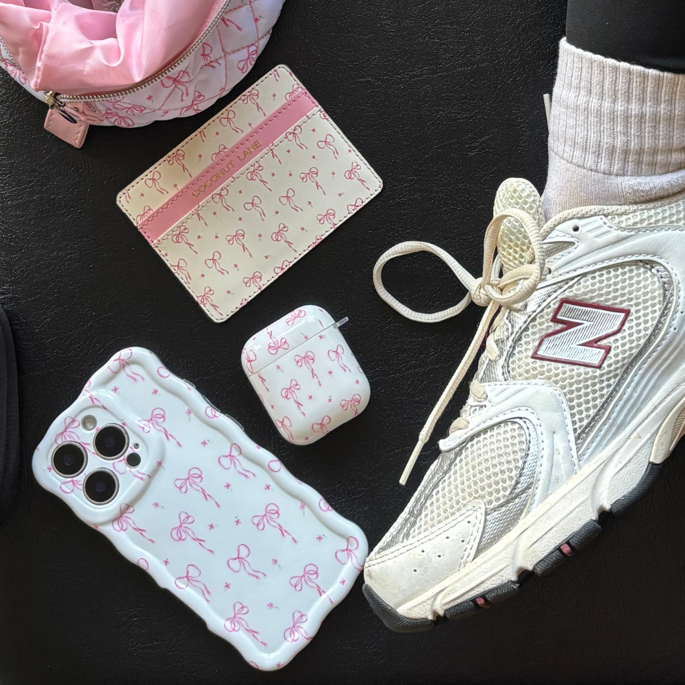 Dainty Bows Card Holder